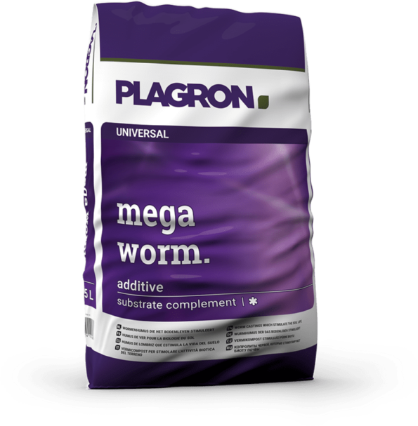 Eimer Plagron Mega Worm auf Beetboden – organischer Dünger für lebendigen Boden